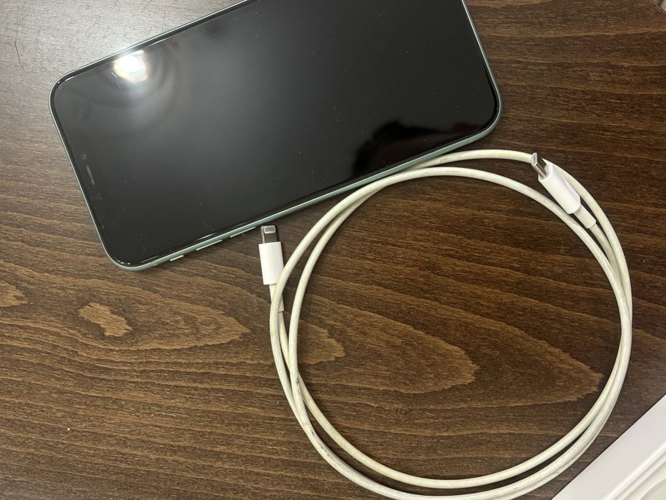 Iphone 11 64gb green