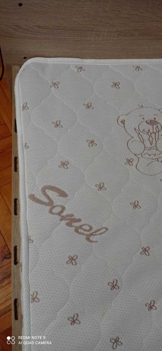 Детско легло с люлеещ механизъм, подарък хипоалергичен матрак