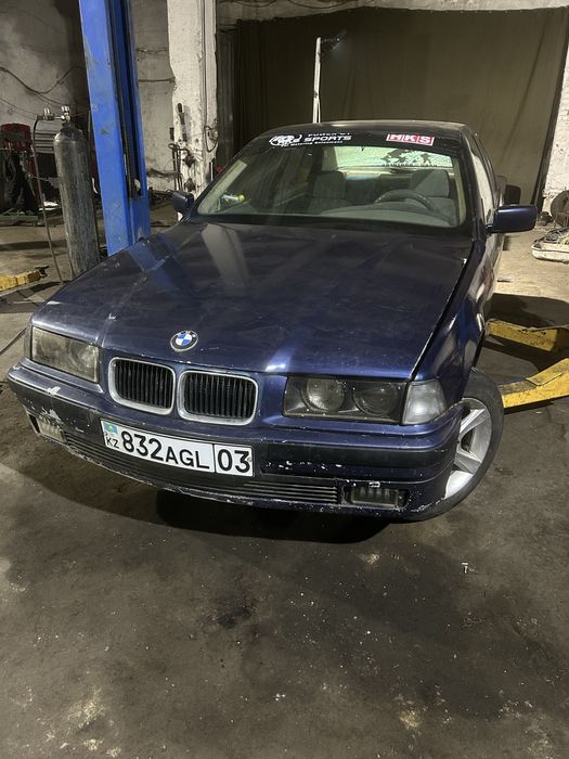 Продам БМВ Е36 М43