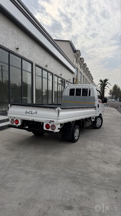 KIA BONGO 1 TON сотилад 2017 йил