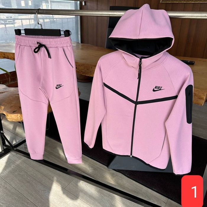 Compleuri copii nike tech