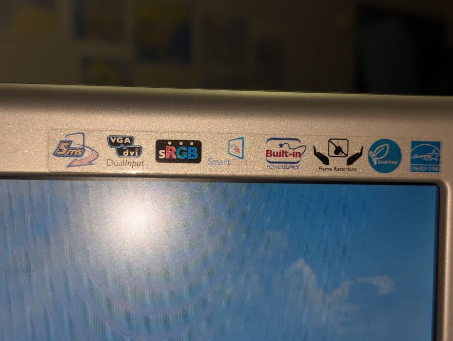 монитор Philips 190c7