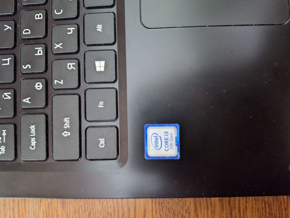 Ноутбук Acer, характеристики можете увидеть на фотке