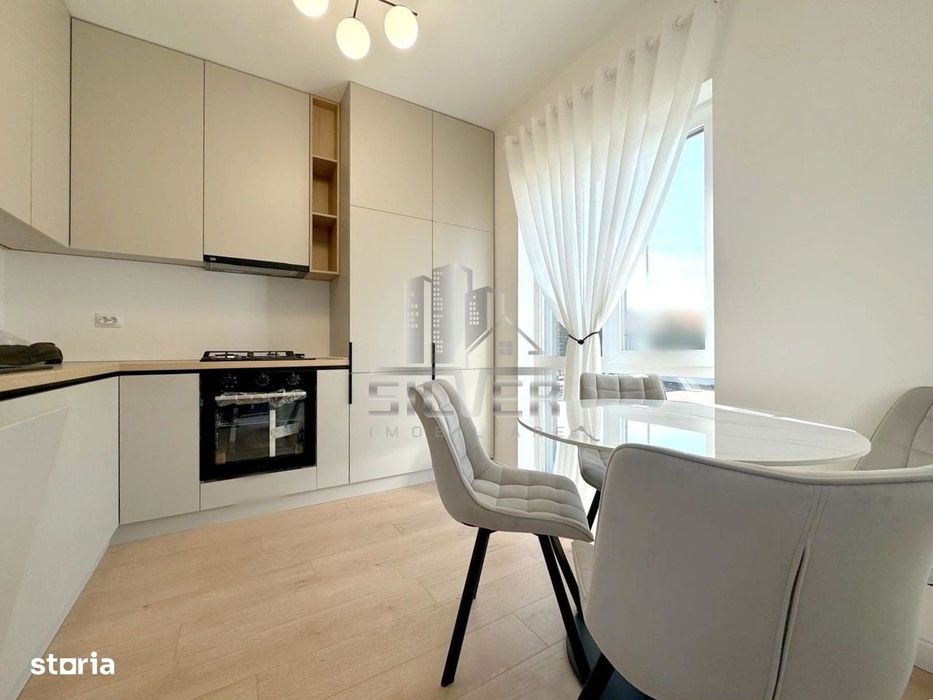Casa tip duplex  la cheie.
