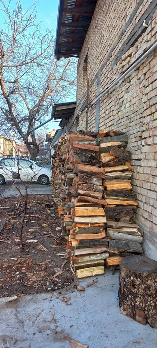 Oʻtin sotiladi 14 kub atrofida