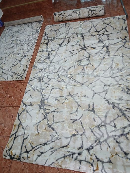 Set 3  covoare noi, neutilizate