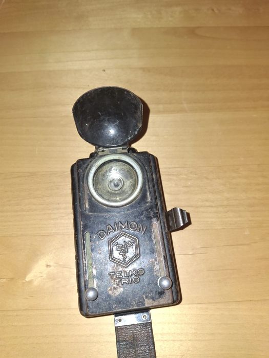 Lanternă militară de colecție DAIMON TELKO TRIO – Originală, perioda WWII
