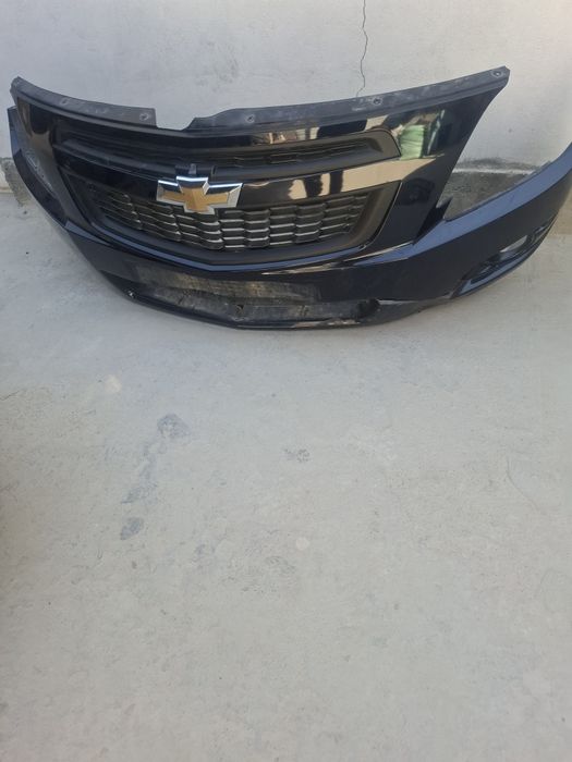 Продам бампер. Кобальт. Дарк блю. Есть дефект