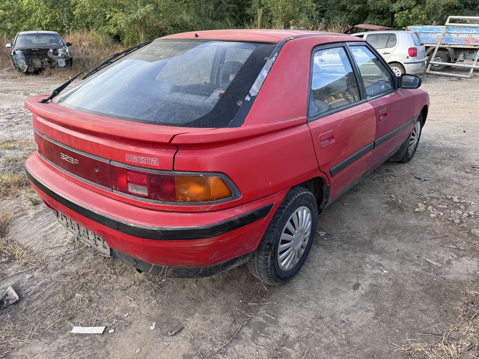 Mazda 323 f 1.6i 16v 88hp 1992г На Части