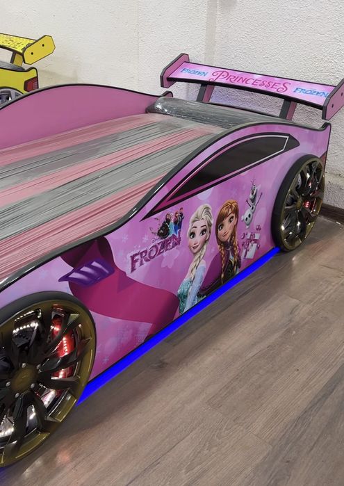 «Vroom!» — кровать для счастливых снов и ярких приключений!