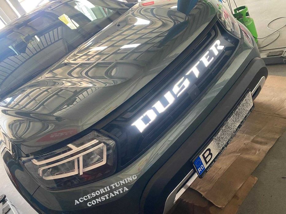 Grila Iluminata Led - Dacia Duster 2