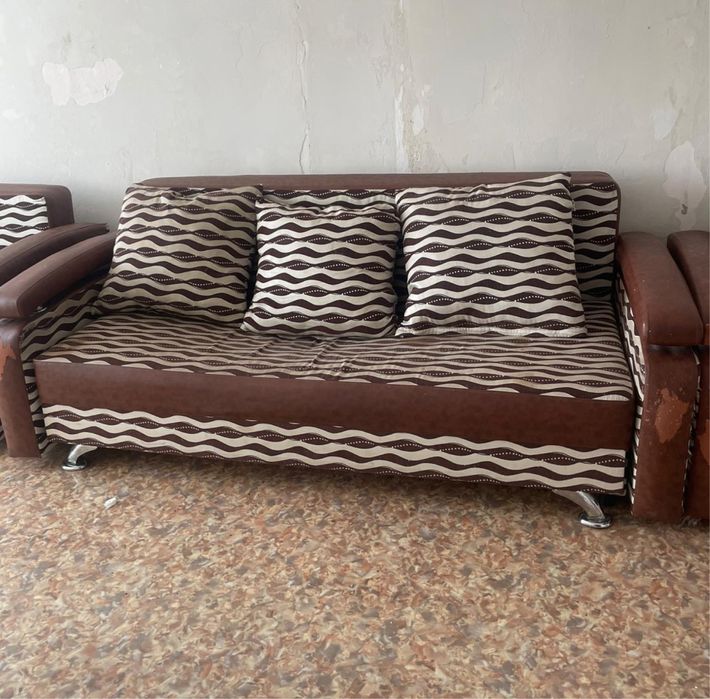 Продам шкаф и диван