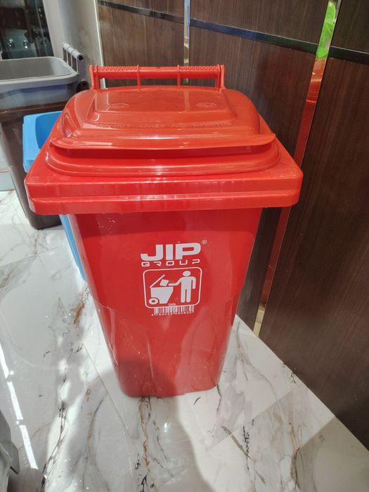 Chiqindi qutilari va baklari (Urna, Musor bak) – Sifatli va hamyonbop