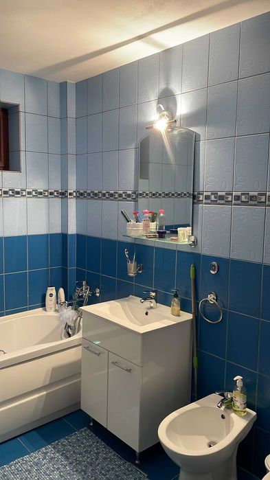 Apartament 2 camere LA CASA in Cantemir, 70 MP, intrare separata