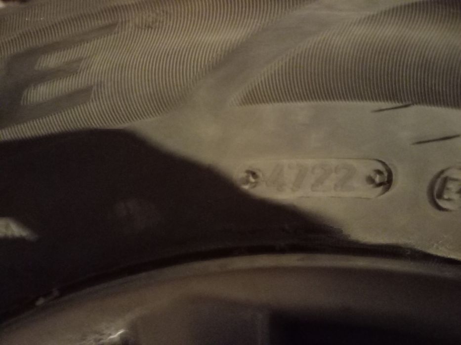 Продам комлект диски и резина