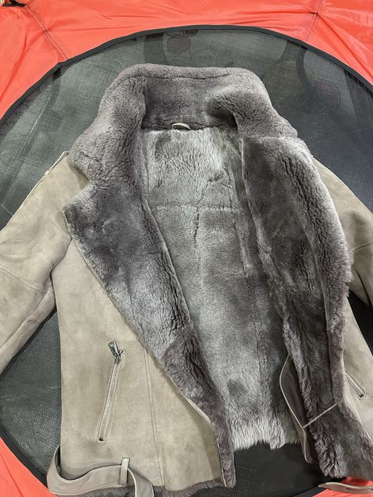 Женская дубленка