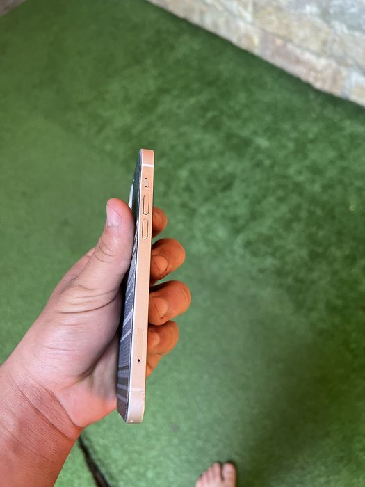 Iphone 12 ochilmagan