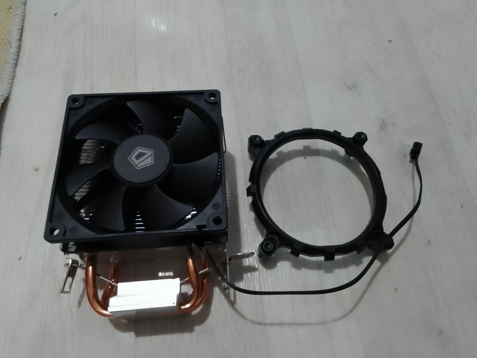 Процессор Core i3 12100f+башня