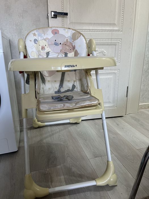 Продам стульчик для кормление
