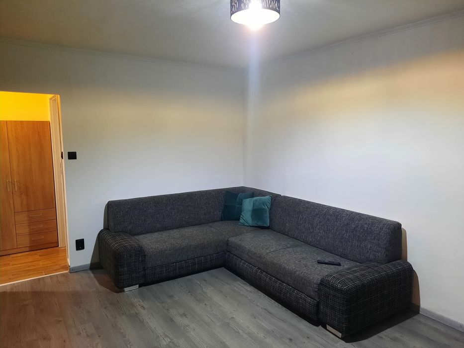 Inchiriez garsoniera/ ap 1 camera str. Moldovei