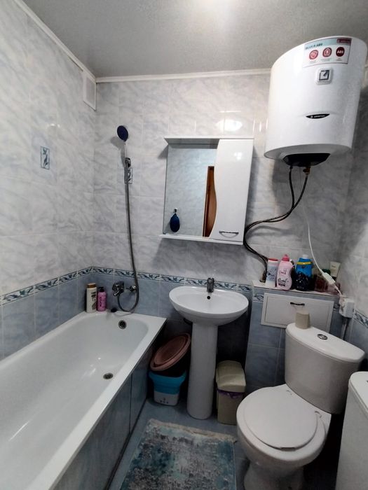 Продам квартиру 2х,5/5