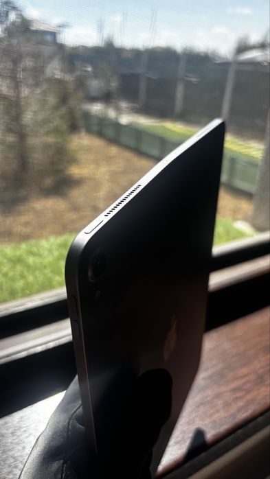 Apple iPad Pro 12.9” Gen 3 – 64GB – Space Gray