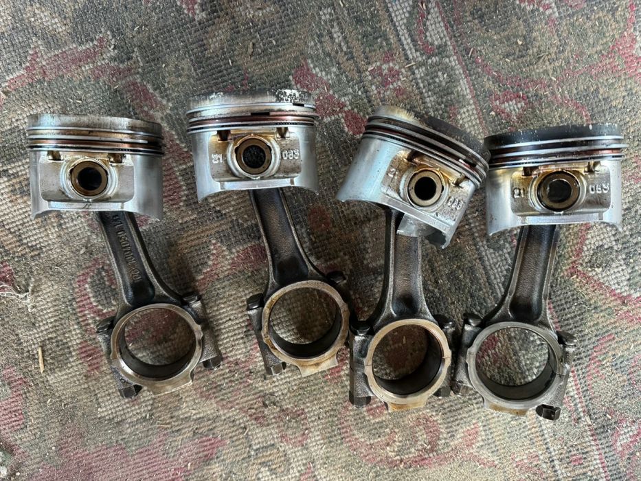 Запчасти на  ваз