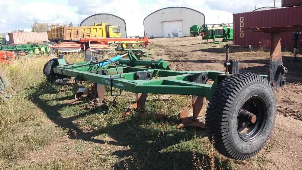 Плуги ПНЛ, бороны БДН, плоскорезы