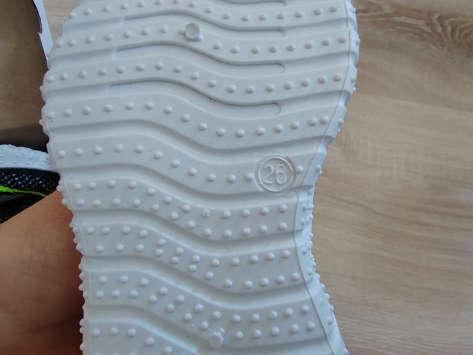 Детски обувки за градина