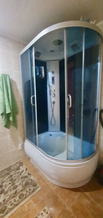 3 комнатная, Горняков 60