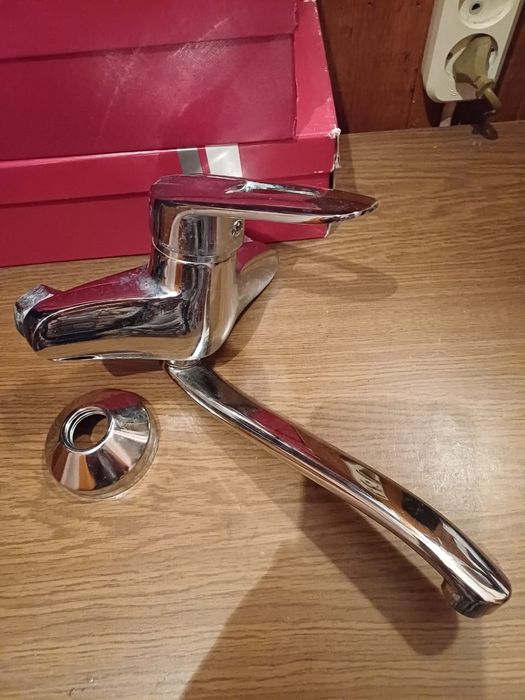 Продам смеситель, состояние хорошее.