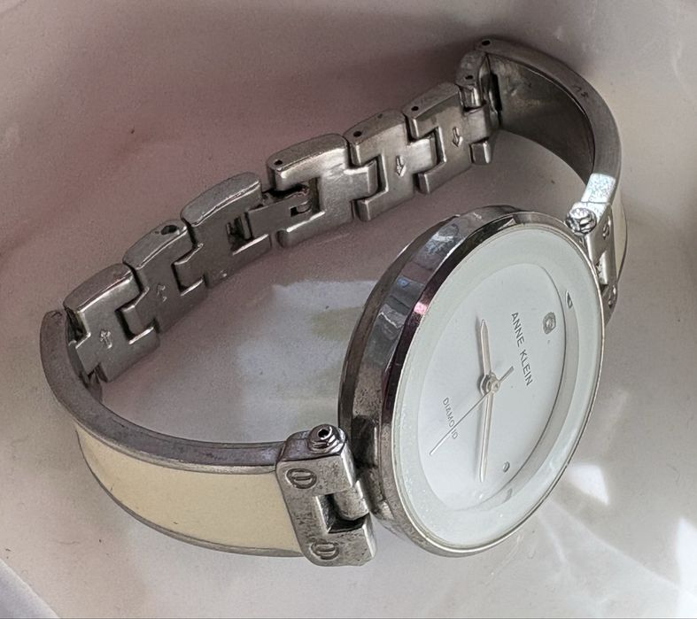 оригинальные часы Anne Klein Diamond