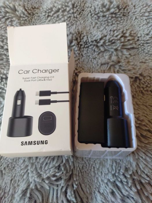 Зарядно за кола Samsung 2.0 super fast