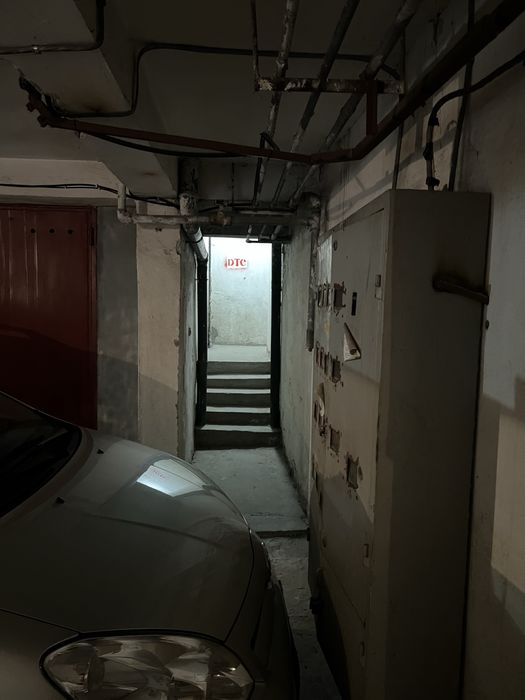 Продава се Гараж / Паркомясто в Велико Търново, Колю Фичето - 21 кв.м за 1093 €/кв.м - Снимка #8