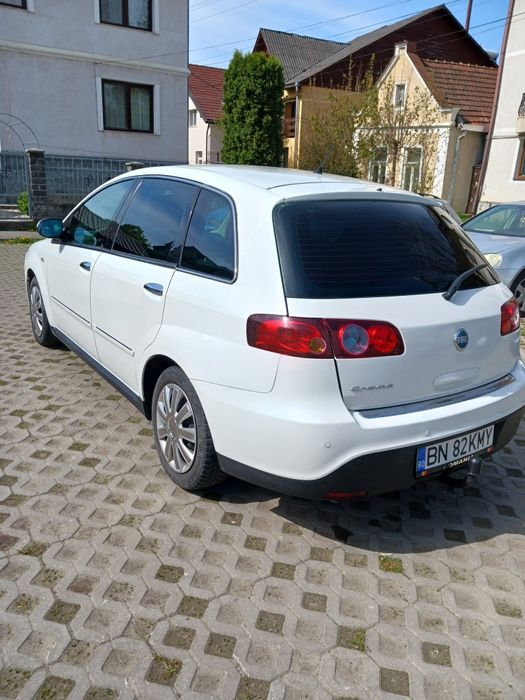 Vând Fiat Croma 1,9 JTD