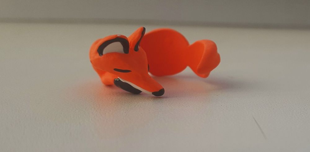 Кольцо лисичка..