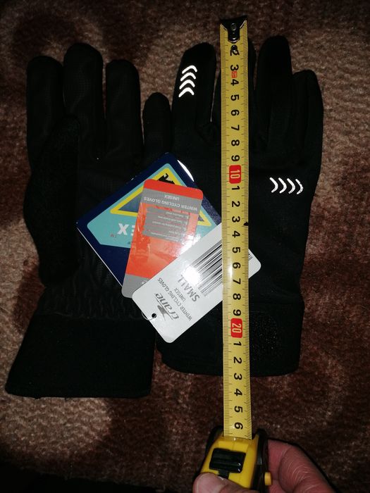 Дамски ръкавици за спорт