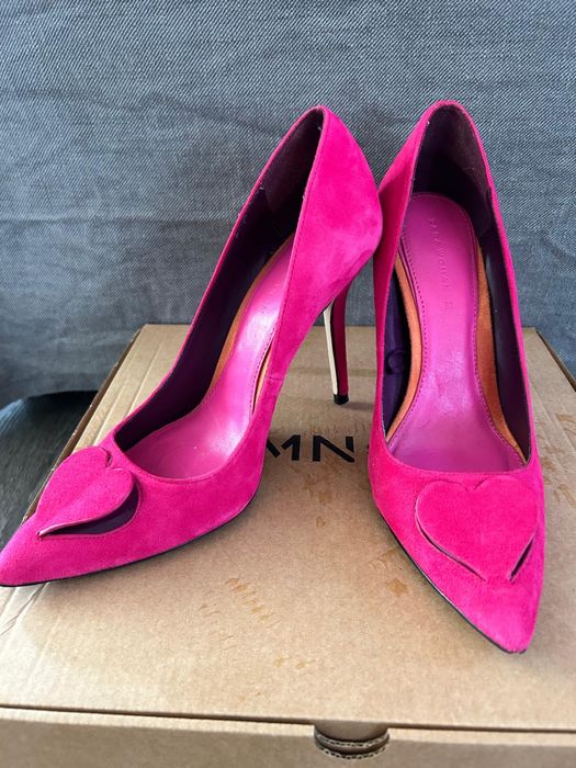 Pantofi din piele intoarsa Zara