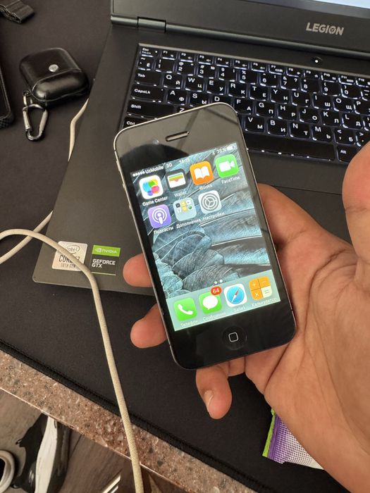 Iphone 4s 32GB с регистарации uzimei