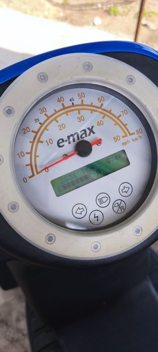 Vând - schimb scuter electric E-MAX 110s  4000w