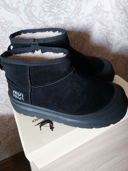 Курточка на девочку,  сумочка