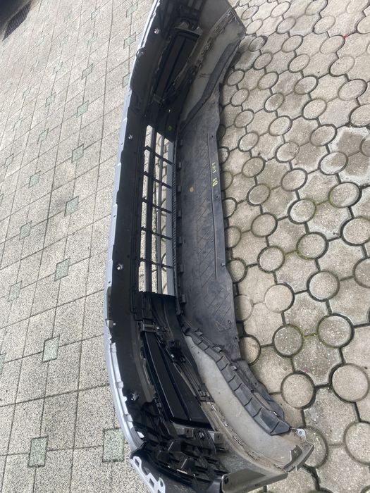 Bara vw pasat B8 facelift 2020-2025