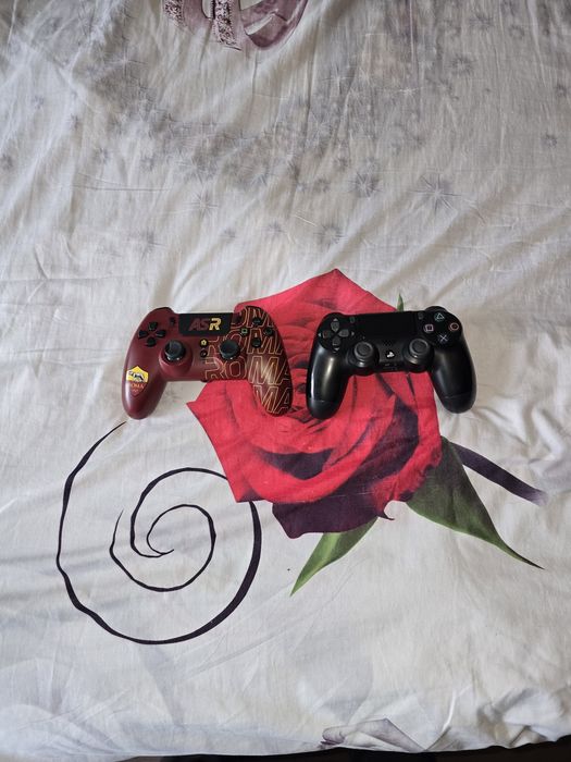 Controler play station 4 și jocuri ps4.