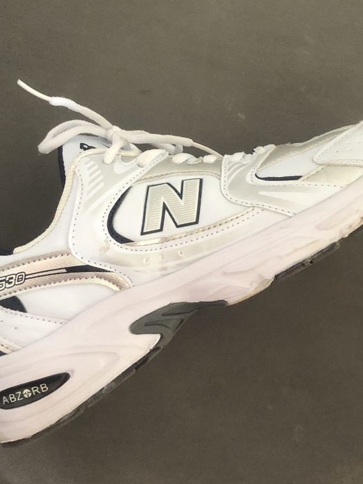 Продам кроссовки