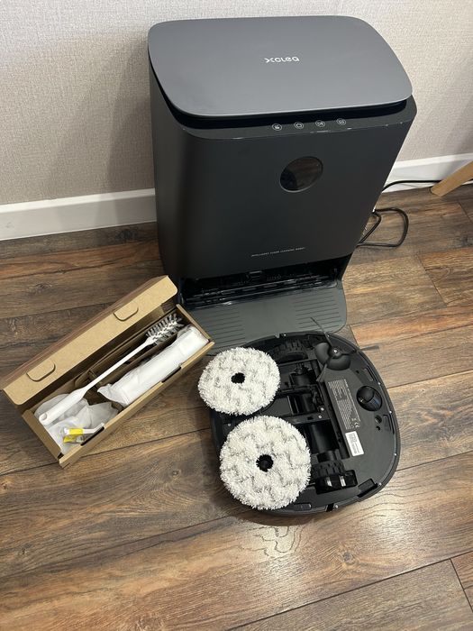 Продается робот-пылесос