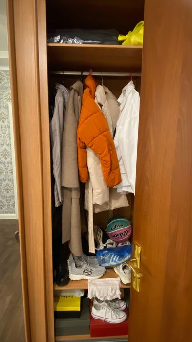 Шкаф купе с зеркалом