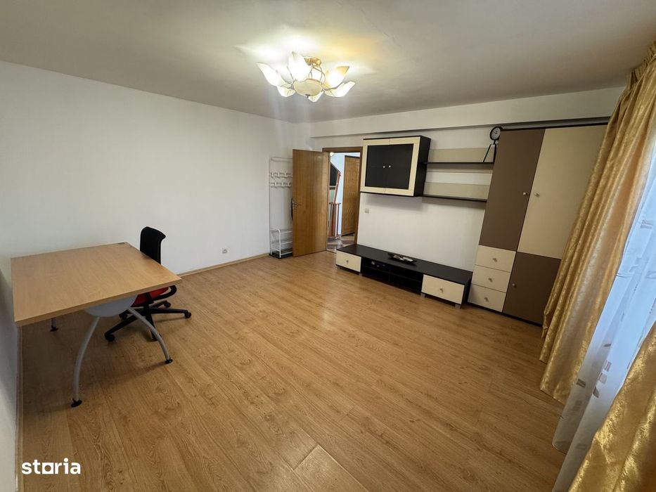 Apartament de închiriat – Sector 3