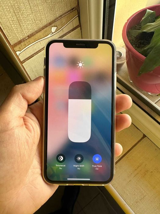 Iphone XS Negru 64 GB sau 256 cu 100% baterie Liber de retea