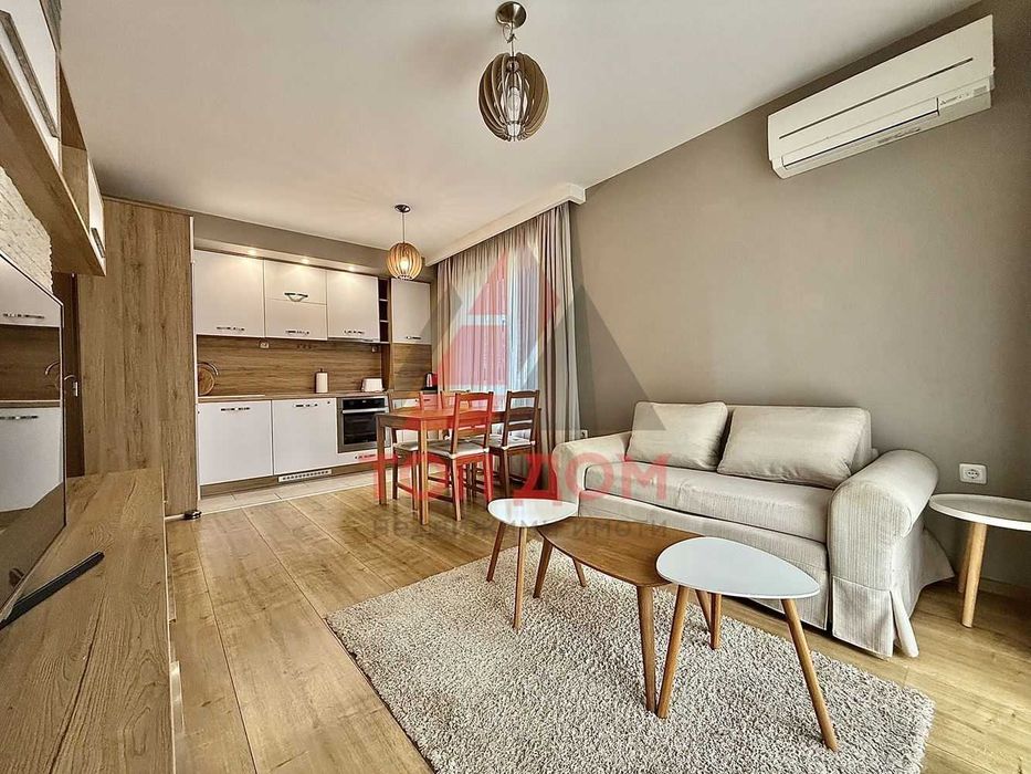 Дава се под наем Двустаен апартамент в Варна, Бриз - 70 кв.м за 650 € - Снимка #2