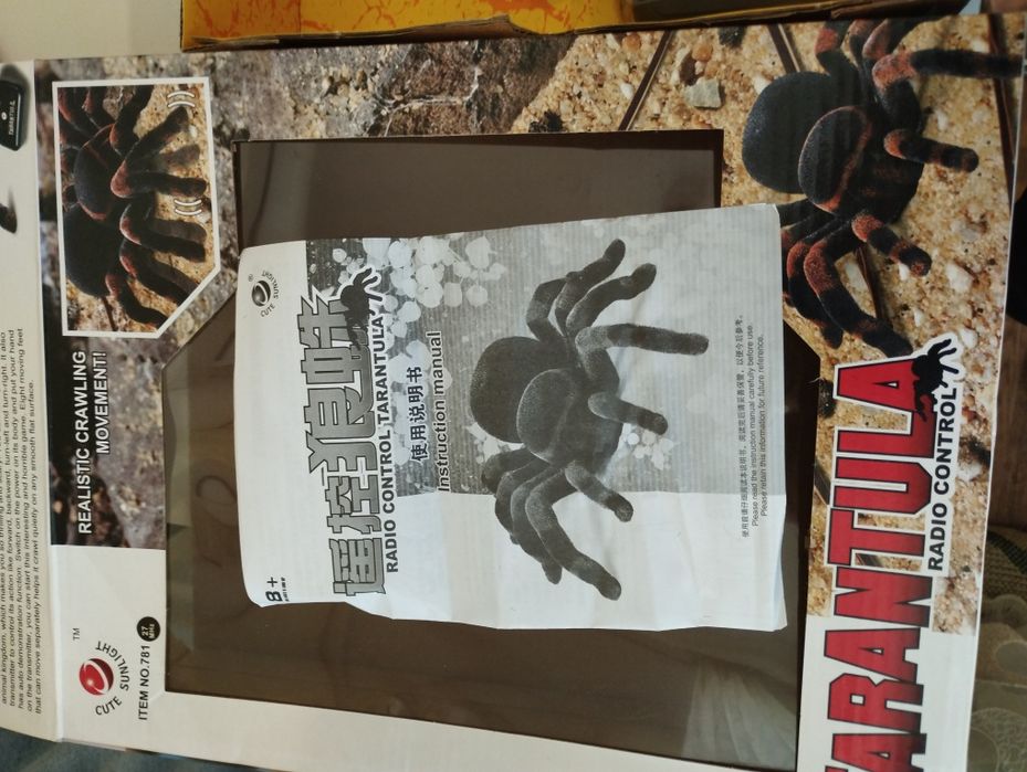 Паук тарантул на радиоуправлении